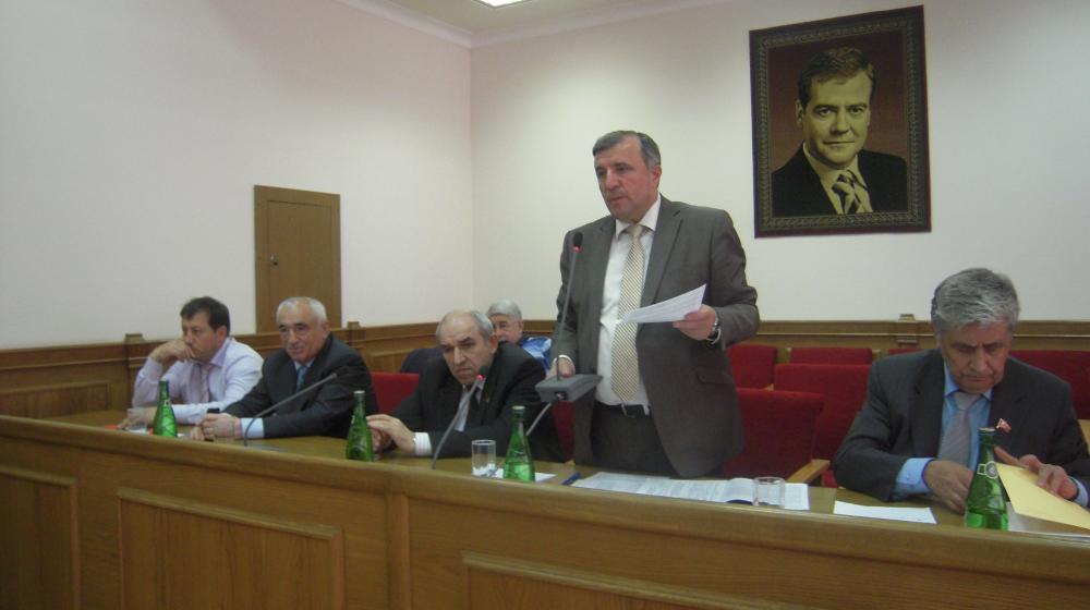 Республика Дагестан: Ассоциация  депутатов-коммунистов и сторонников КПРФ
