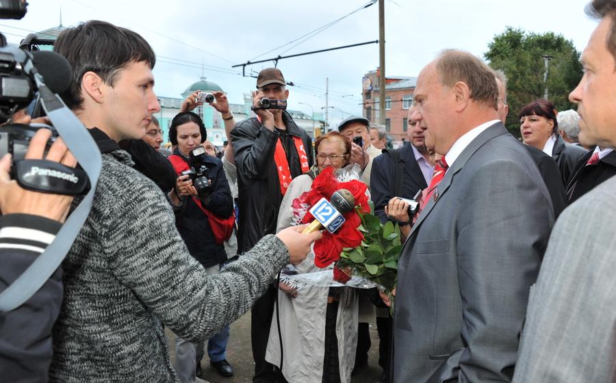Начался визит Г.А. Зюганова в Омск 