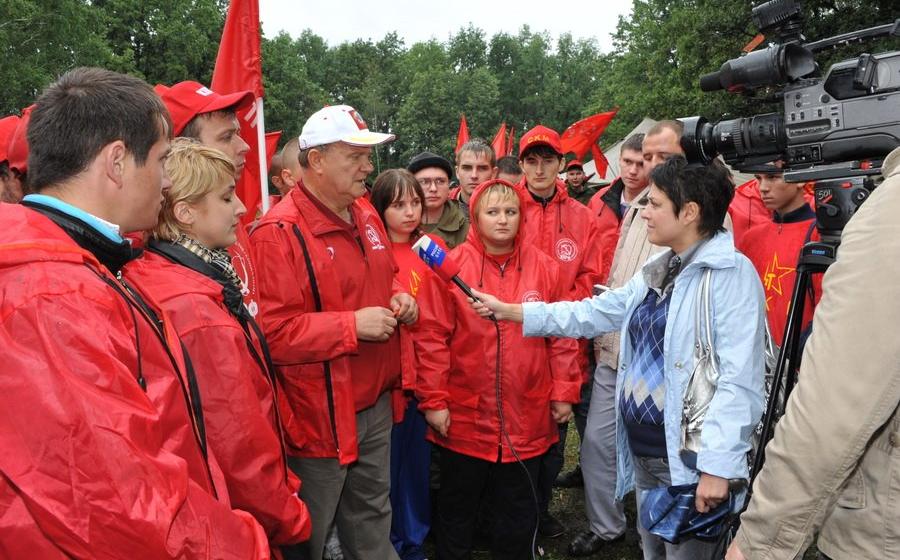 «Зюганов – наш президент!» Рабочая поездка лидера КПРФ и «Народного ополчения» в Орловскую область