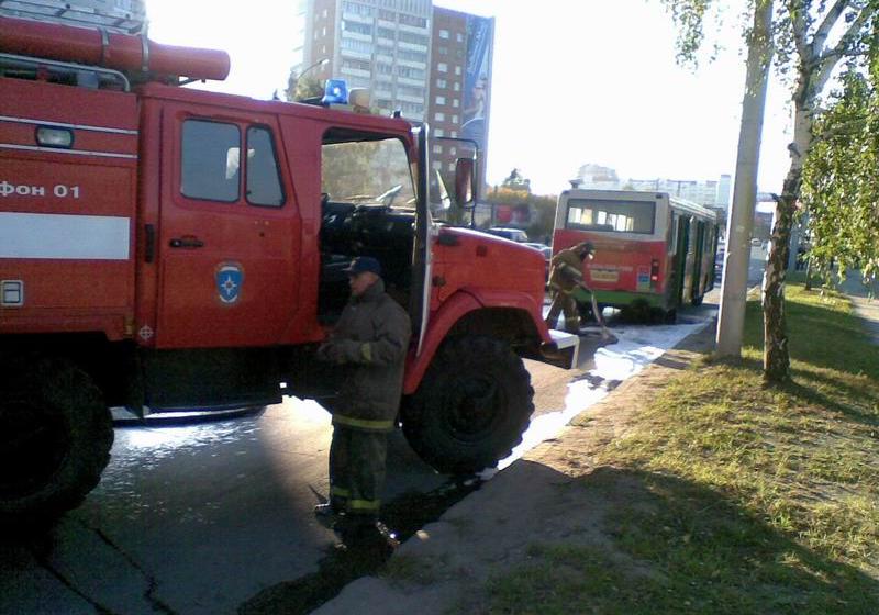 В Новосибирске загорелся еще один пассажирский автобус. Комментарий А.Е. Локотя