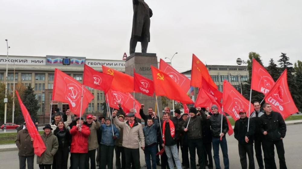 Саратовская область: Красные в городе