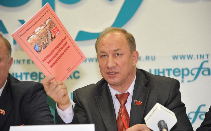 В.Ф. Рашкин на пресс-конференции в «Интерфаксе»: Для реализации антикоррупционной программы Компартии мы будем использовать все наши возможности