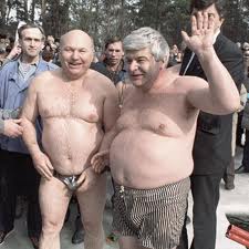 Мыши плакали, кололись, но продолжали есть кактус. Разваливший город первый ельцинский мэр Москвы Попов вновь возвращается в столичную власть при Собянине