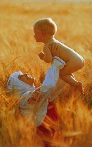 Поздравление с днем матери от Г. А. Зюганова