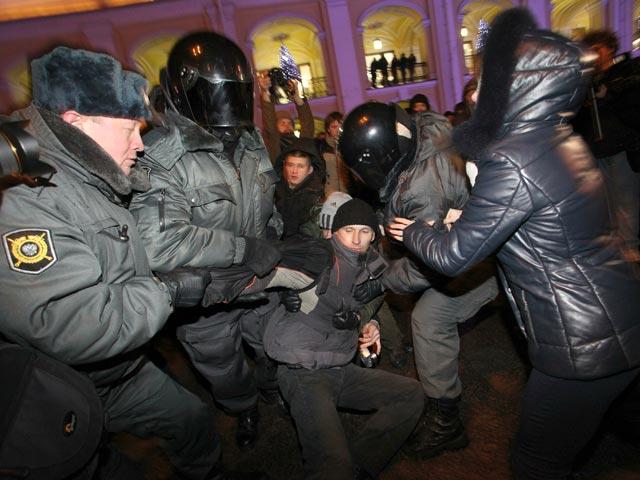  МВД рассказало правду о возможном третьем президентстве Путина: социальная напряженность, высокая коррупция, "декларативность мер" и снижение авторитета госвласти