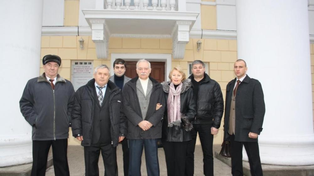 С.В. Муравленко с супругой проголосовали  в городе Шебекино Белгородской области 