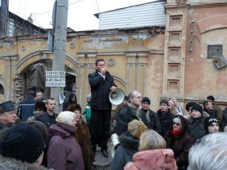 Астраханские коммунисты протестуют против подложных результатов голосования