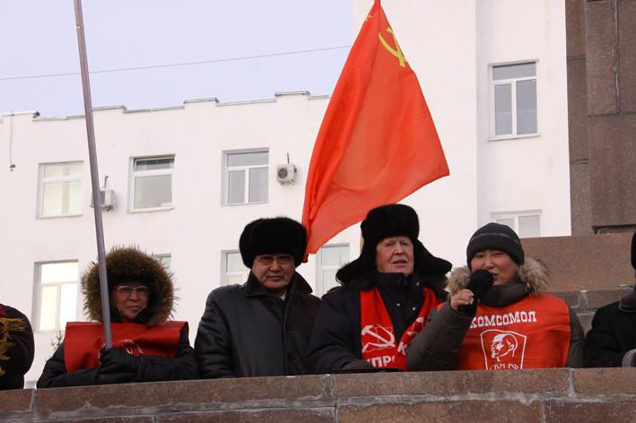 Митинг против фальсификации результатов выборов депутатов Госдумы в Якутске