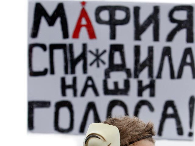 Вскрыты фальсификации в 8 из 42 УИК Абинского района Краснодарского края. «ЕР» приписан 1641 голос. Депутат Госдумы С.П.Обухов потребовал от Генпрокурора привлечь к ответственности председателей УИК №№ 0135, 0131, 0115, 0114, 0112, 0111, 0106, 0104