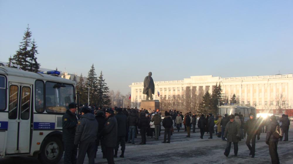 Журналиста Алтайского крайкома КПРФ выпустили из полицейского участка, даже не составив протокола о задержании