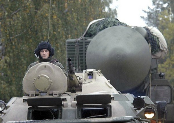 Американская ПРО прорвалась в космос. Если Путин останется у власти, то к 2015 году наши ядерные силы перестанут быть сдерживающим фактором для США
