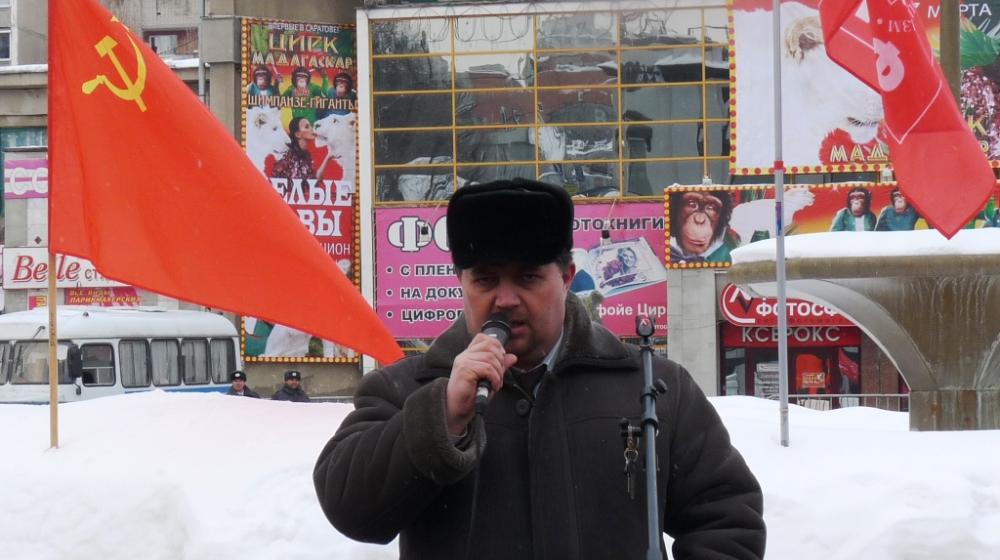 В Саратове прошел митинг против нечестных выборов