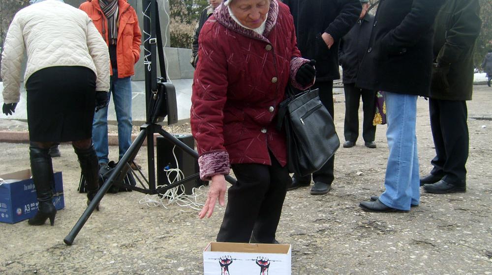 В Пензе прошел пикет «За честные выборы и достойную жизнь!»
