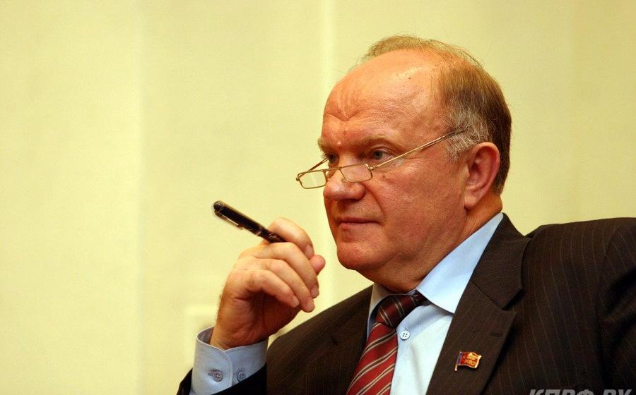 В.И. Кашин: Я навестил Геннадия Андреевича Зюганова в институте кардиологии, он чувствует себя нормально, бодр, весел, и мы в течение почти двух часов обсуждали ряд злободневных вопросов