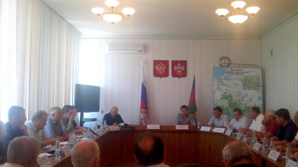 "Коммерсант": Депутатская комиссия Госдумы в Крымске подвела первые итоги своей работы