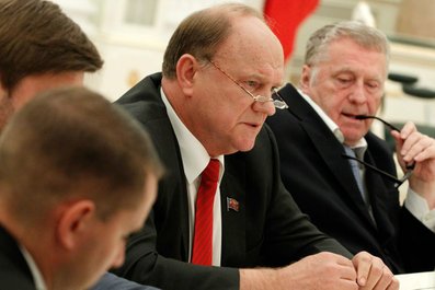 Г.А.Зюганов на встрече с президентом: О ситуации в Крымске, «винегрете» в виде политической реформы, бесполезных дискуссиях в Думе, предложениях КПРФ и передовом опыте народных предприятий