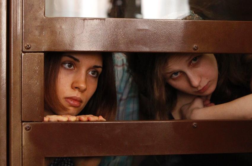 «Вся предыстория группы "Pussy Riot", включая публичный половой акт в Зоологическом музее, выглядит как серия циничных провокаций против общественной морали». Мнение православной общественности   