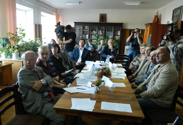 Коммунисты провели в Брянске «круглый стол», посвященный проблемам областной медицины   