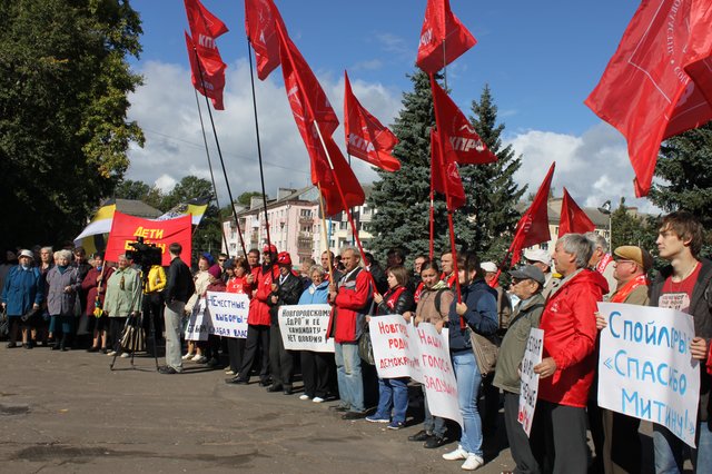 Коммунисты Великого Новгорода готовятся к приезду Владимира Путина