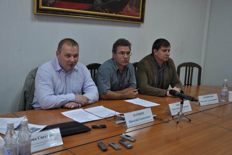 Волгоградские коммунисты решили наказать рублем спикера областной Думы и бороться против раскола в парламенте