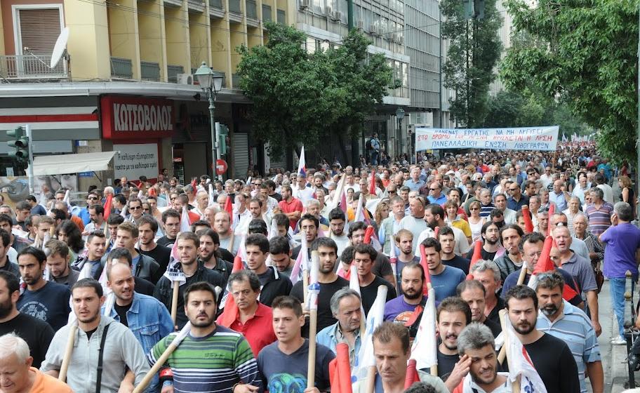 В день визита в Грецию канцлера Германии А. Меркель коммунисты и левые профсоюзы вышли на массовые митинги протеста