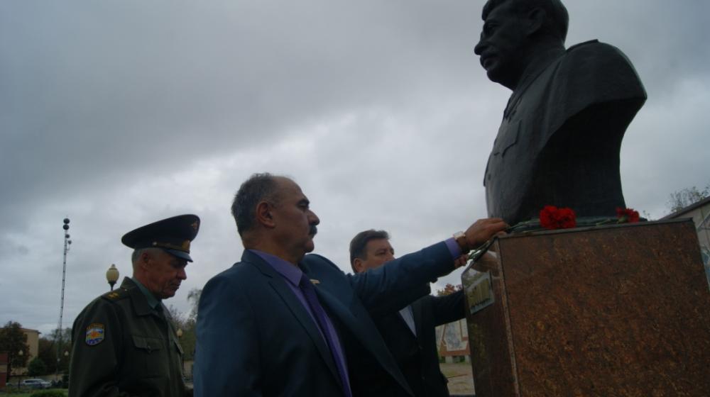 В.И. Кашин на возложении цветов в Северной Осетии: Сталинский приказ «Ни шагу назад» и сегодня не потерял своей великой силы и значимости
