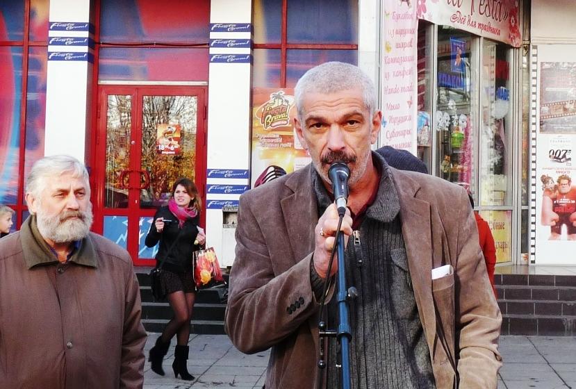 Долой «медвежью» власть! В Саратове прошел массовый митинг протеста по итогам выборов в Облдуму