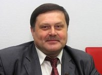 Депутат-коммунист В.Г. Соловьев потребовал призвать к ответу губернатора Тверской области Шевелева, назвавшего активистов КПРФ "врагами России" и угрожавшего "закатать их в асфальт"