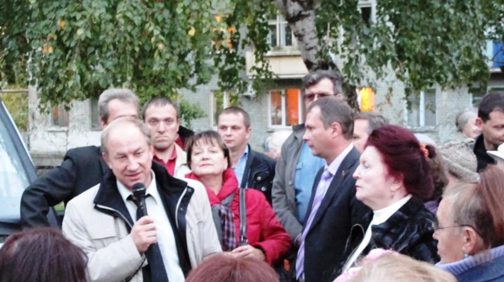 Саратов. КПРФ всегда вместе с народом! Встречи депутатов Госдумы В.Ф.Рашкина, О.А.Алимовой с избирателями