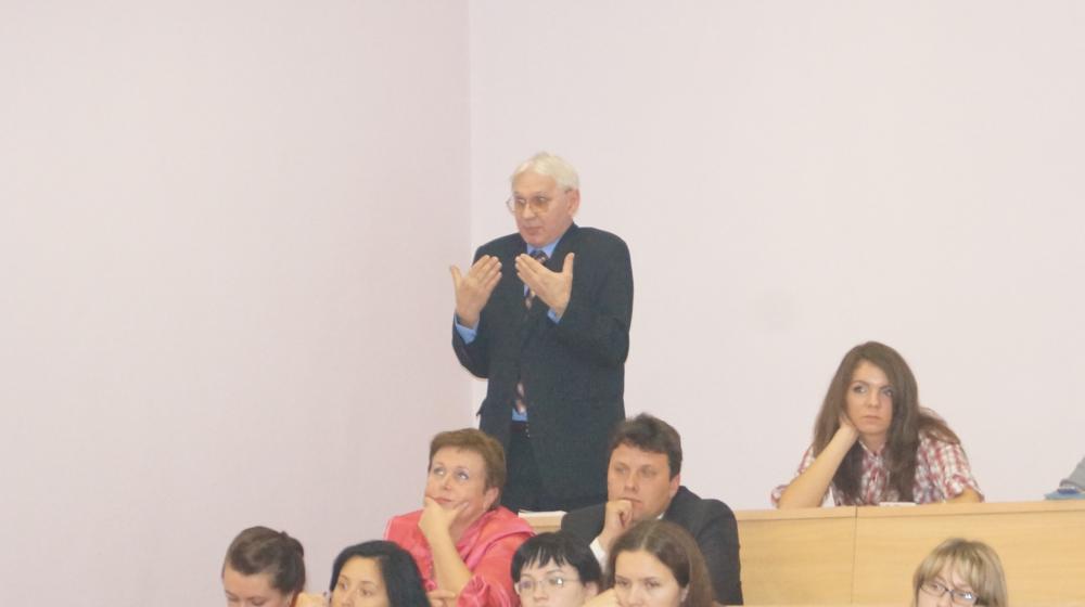 Встреча депутатов - коммунистов Смолина, Афонина, Камнева со студентами и преподавателями Пензенского Педагогического университета.