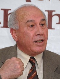 Р.Г. Товмасян, первый секретарь ЦК Компартии Армении: «Главная задача коммунистов – изменить существующую порочную систему»