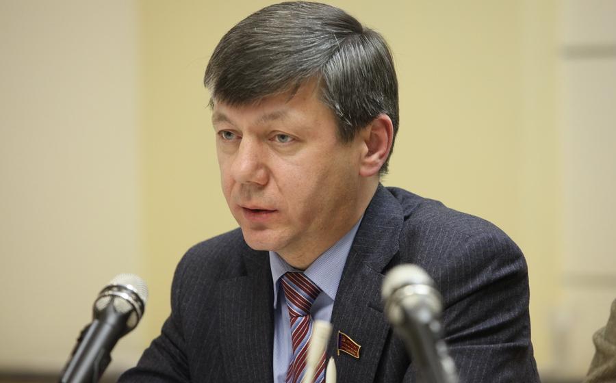 «Коммунистическое движение сегодня и завтра». Репортаж с международного круглого стола в Москве 