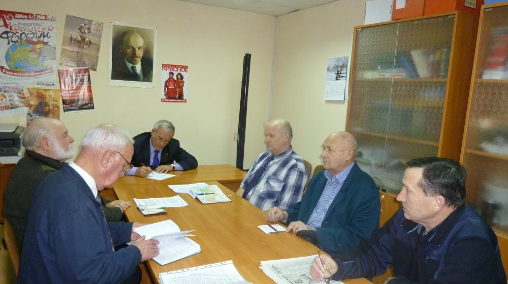 Барнаульские коммунисты плодотворно сотрудничают с городским клубом советских поэтов 