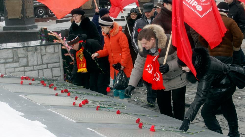 Воронеж. Коммунисты провели памятные акции, посвященные освобождению города от немецко-фашистских захватчиков