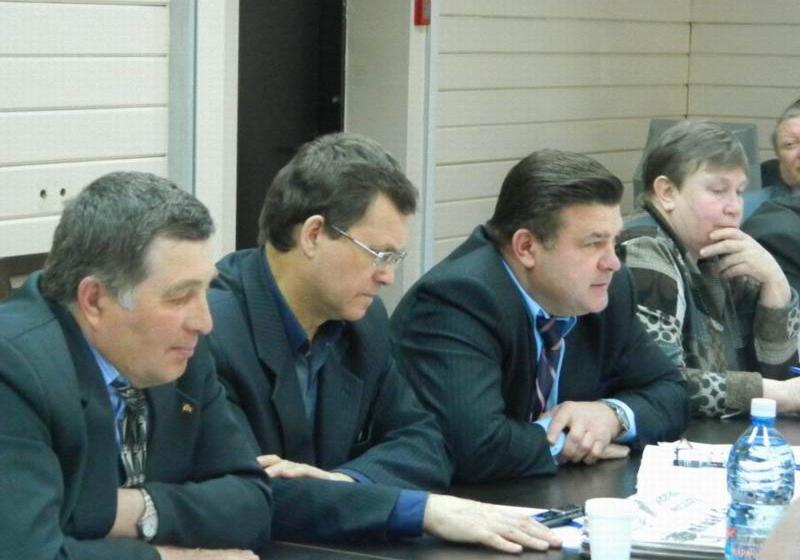 Совещание руководителей предприятий АПК Новосибирской области: Село прошло точку невозврата