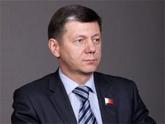 Д.Г. Новиков: «Коммунисты на рубежах идеологического фронта». Предсьездовский отчет отдела по агитационно-пропагандистской работе ЦК КПРФ в газете «Правда»