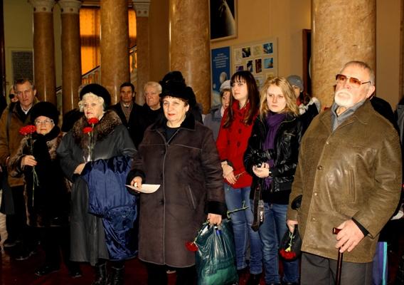 Сталинградские коммунисты установят памятник Сталину