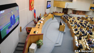 Дума одобрила запрет на иностранные счета чиновников, но проигнорировала предложения О.Н. Смолина о запрете для их детей получать образование за рубежом