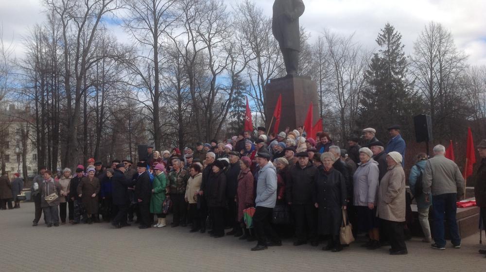 Вологодская область. Митинг в Череповце, посвященный 143-й годовщине со Дня рождения В.И. Ленина