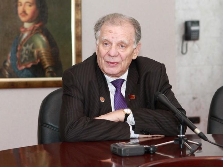 Кандидат в президенты РАН, депутат фракции КПРФ Ж.И.Алферов обнародует свою программу через две недели