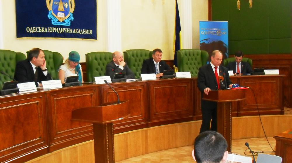 В.Ф. Рашкин и В.Р. Родин на Украине приняли участие в международном журналистском конгрессе «Золотое сечение» 