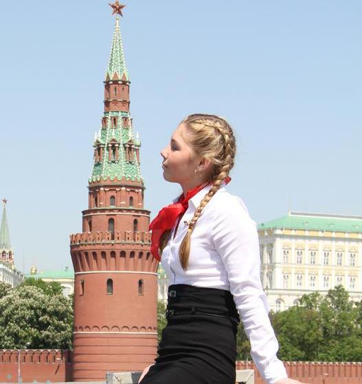 Москва. "Железная девочка" из спортивного клуба КПРФ выступит на форуме «Готов к труду и обороне»