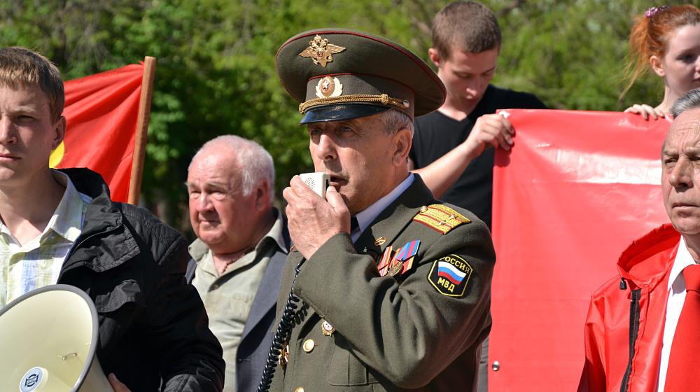 Отправить в отставку Правительство! Маевка в Астрахани