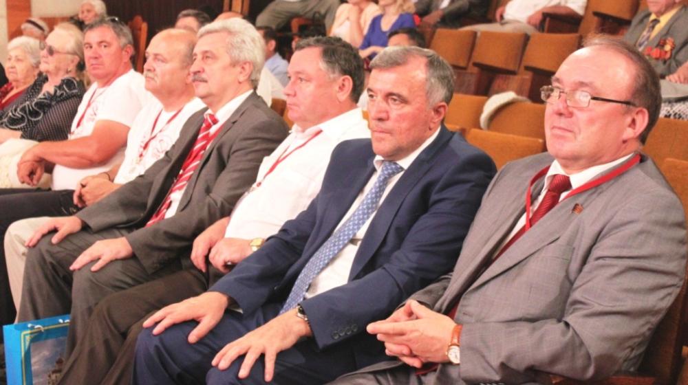 Представители партийных отделений Юга России приняли участие в «Пушкинских днях на Северном Кавказе» и обсудили задачи по выполнению решений XV съезда КПРФ   