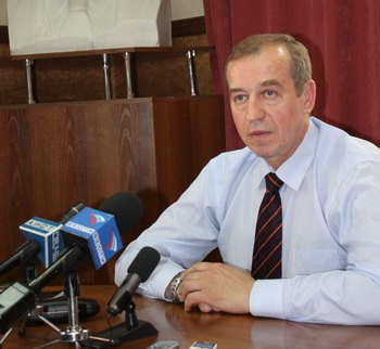 Депутат Госдумы от КПРФ С.Г. Левченко вернется в Приангарье, если коммунисты получат большинство на выборах в Заксобрание Иркутской области
