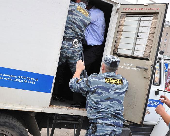 Иваново. Служба власти дороже чести мундира?