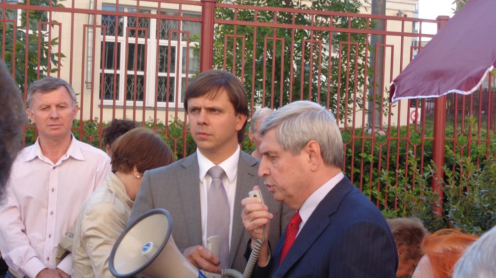 Иван Мельников на встрече с москвичами: «Имея полномочия Мэра, можно решить все городские проблемы»