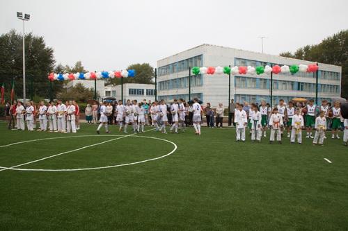 Первый секретарь Нижнекамского городского комитета КПРФ Альберт Ягудин принял участие в открытии детской площадки и спорткомплекса в Нижнекамске