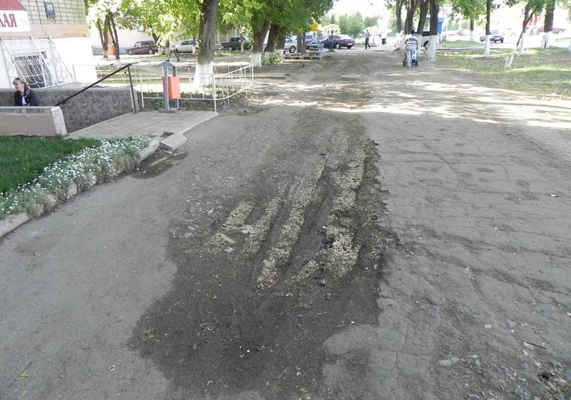 «Блеск и нищета Белгорода». Областная власть не выполнила свои обещания, считают коммунисты