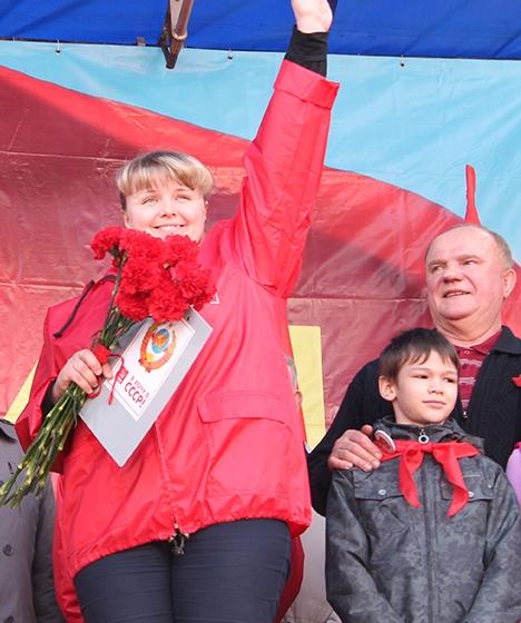Московская область. На выборах главы Лотошинского района на всех избирательных участках победила представитель КПРФ Екатерина Долгасова, но коммунистам отказываются выдать итоговый протокол